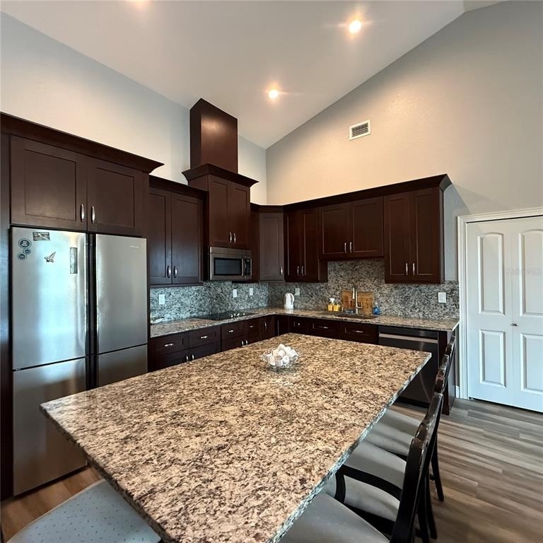 12201 Rosaro Avenue - Photo 5