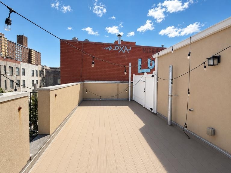 Ridge Street - Photo 14