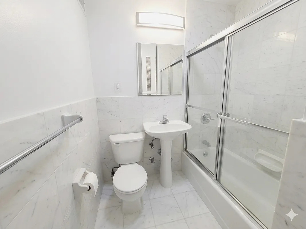 238 East 36th Street - Photo 4