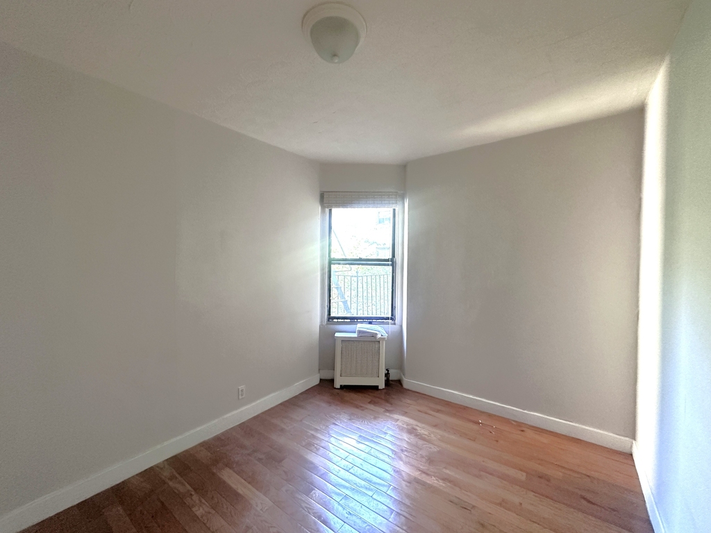21-48 35th Street - Photo 5
