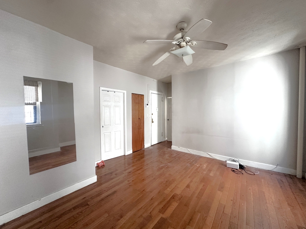21-48 35th Street - Photo 3