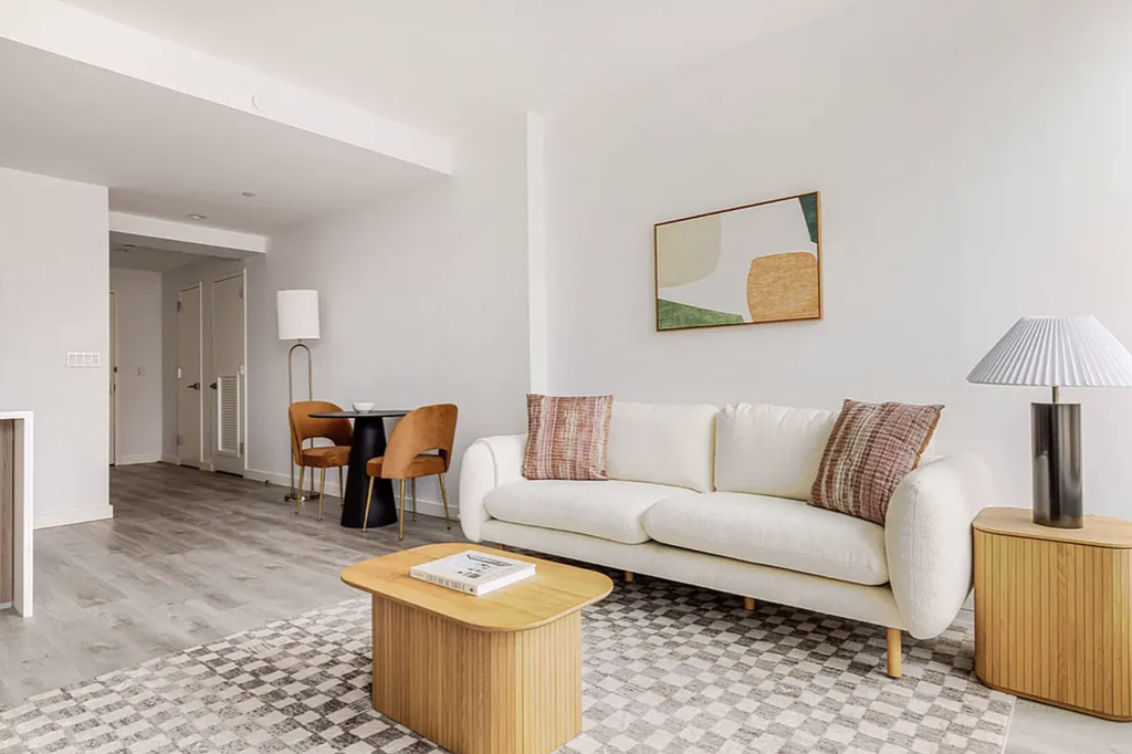 77 Commercial Street - Photo 1