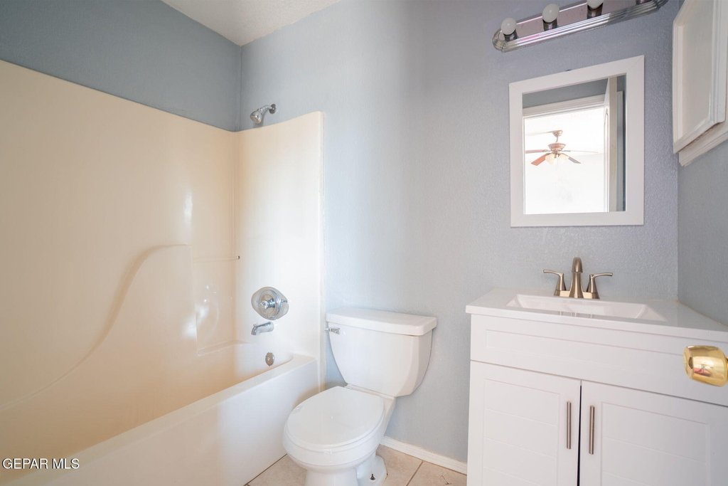 11924 Kings Guard Drive - Photo 16