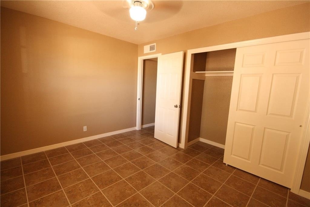 10804 Gloster Court - Photo 16