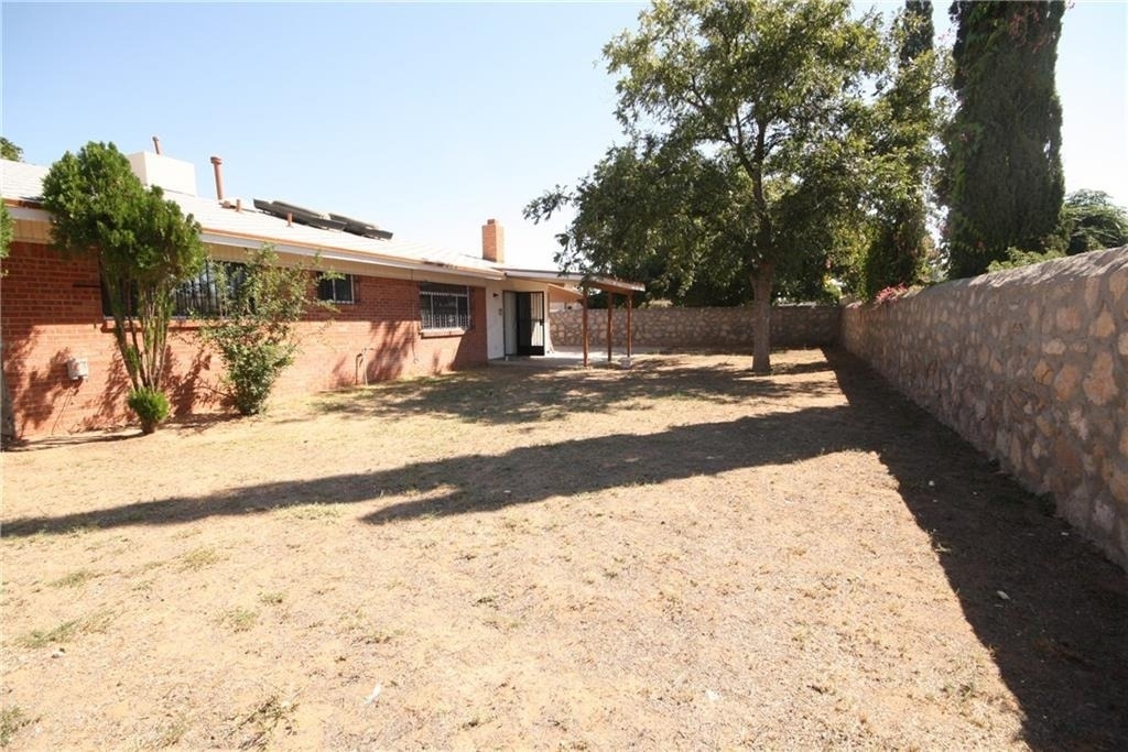 10804 Gloster Court - Photo 19