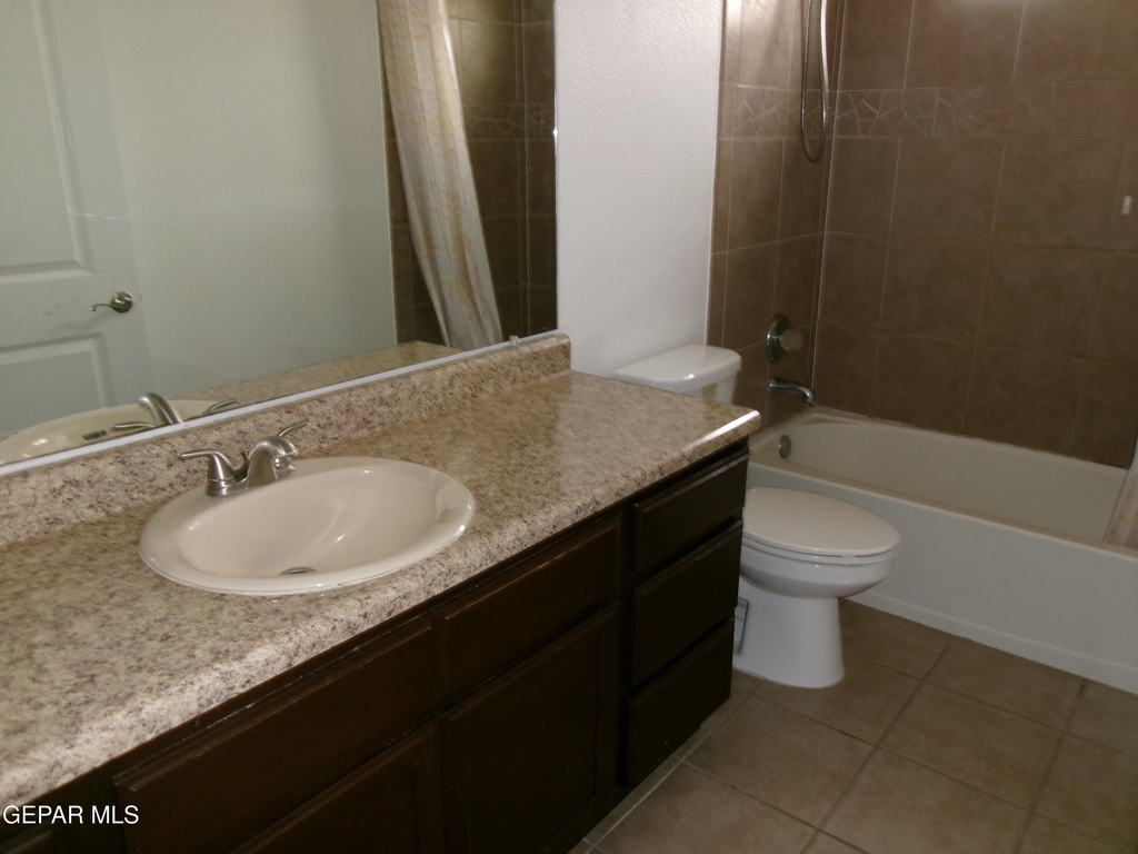 4704 Pistolero Lane - Photo 10