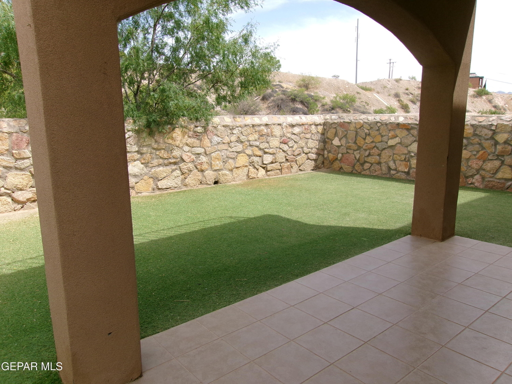 4704 Pistolero Lane - Photo 14