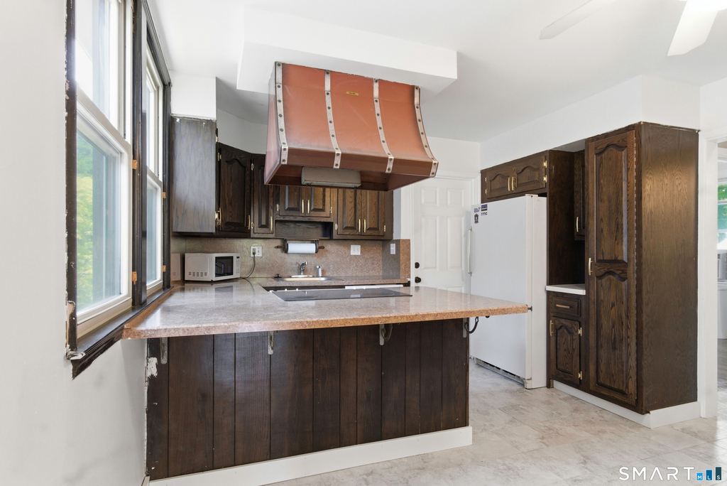 30 Coram Street - Photo 5