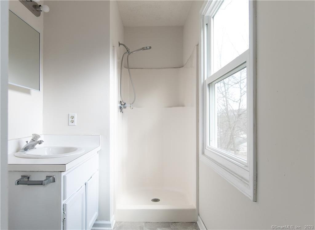 22 Maple Avenue - Photo 11