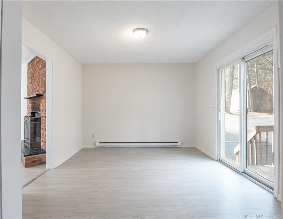 22 Maple Avenue - Photo 5