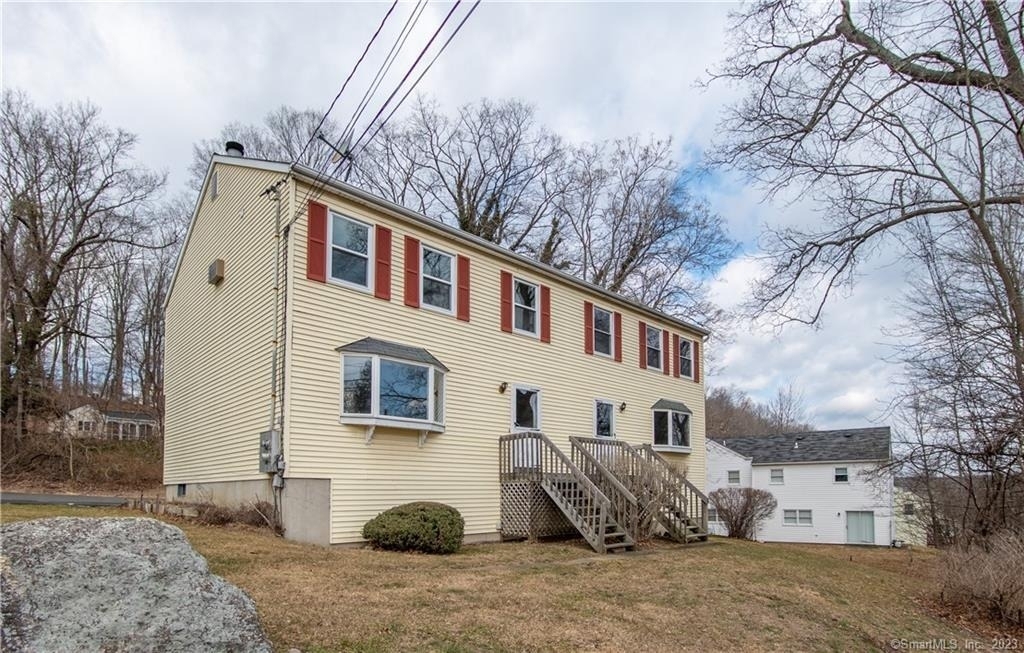 22 Maple Avenue - Photo 0