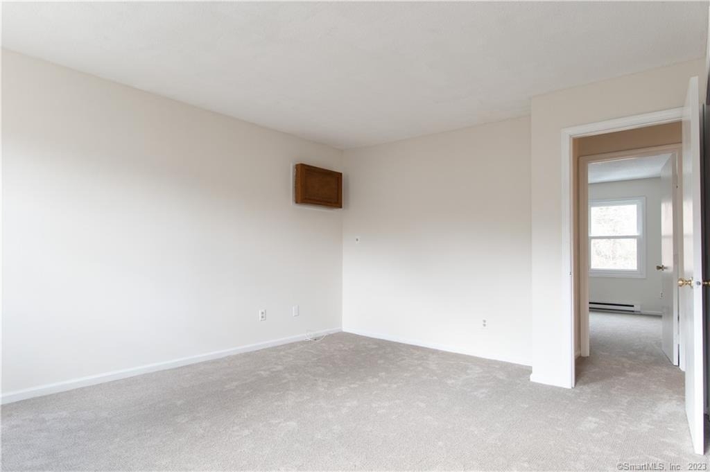 22 Maple Avenue - Photo 13