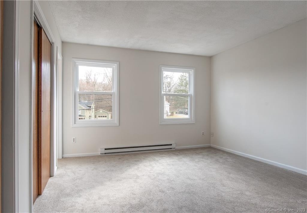 22 Maple Avenue - Photo 14