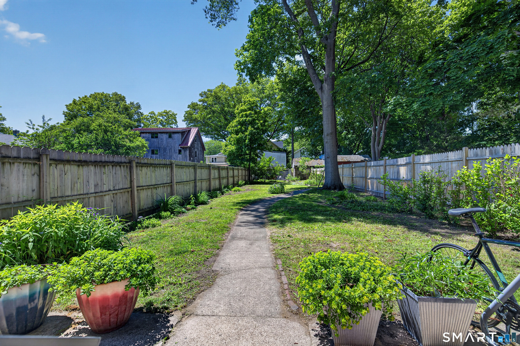 52 Edwards Street - Photo 14