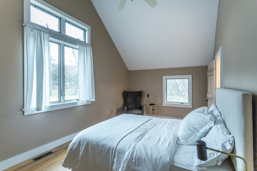 8 River Bend Lane - Photo 13