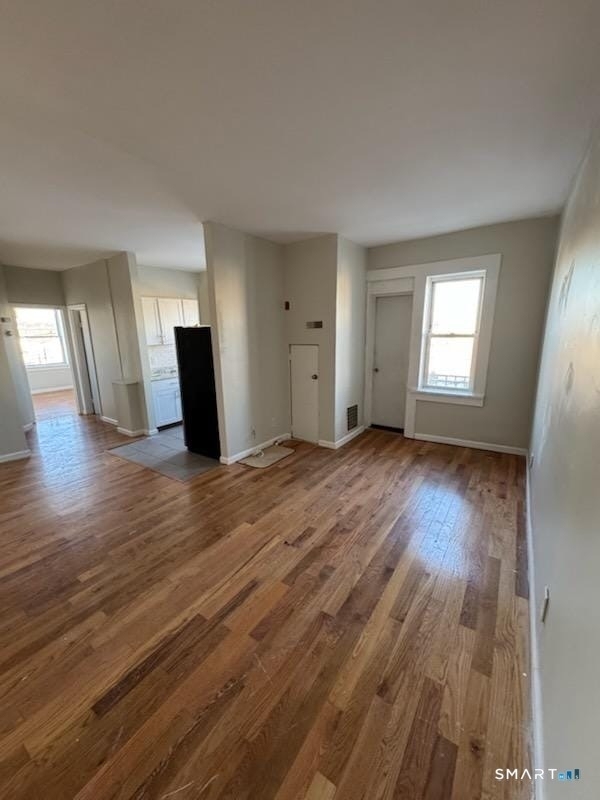 335 Wells Street - Photo 1