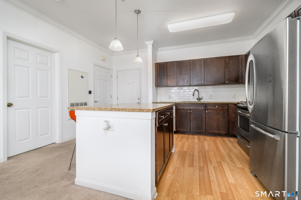 850 Main Street - Photo 6