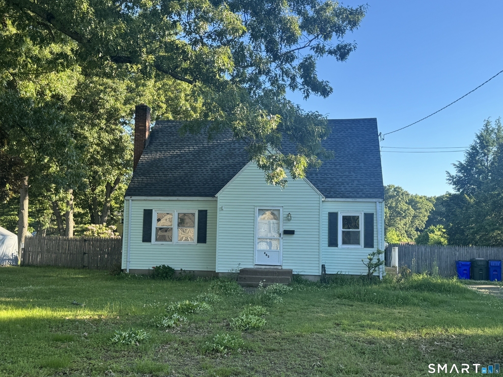 482 Ash Drive - Photo 0