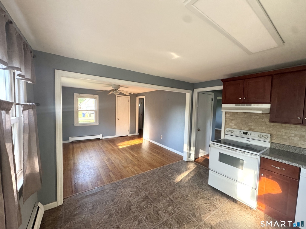 482 Ash Drive - Photo 3
