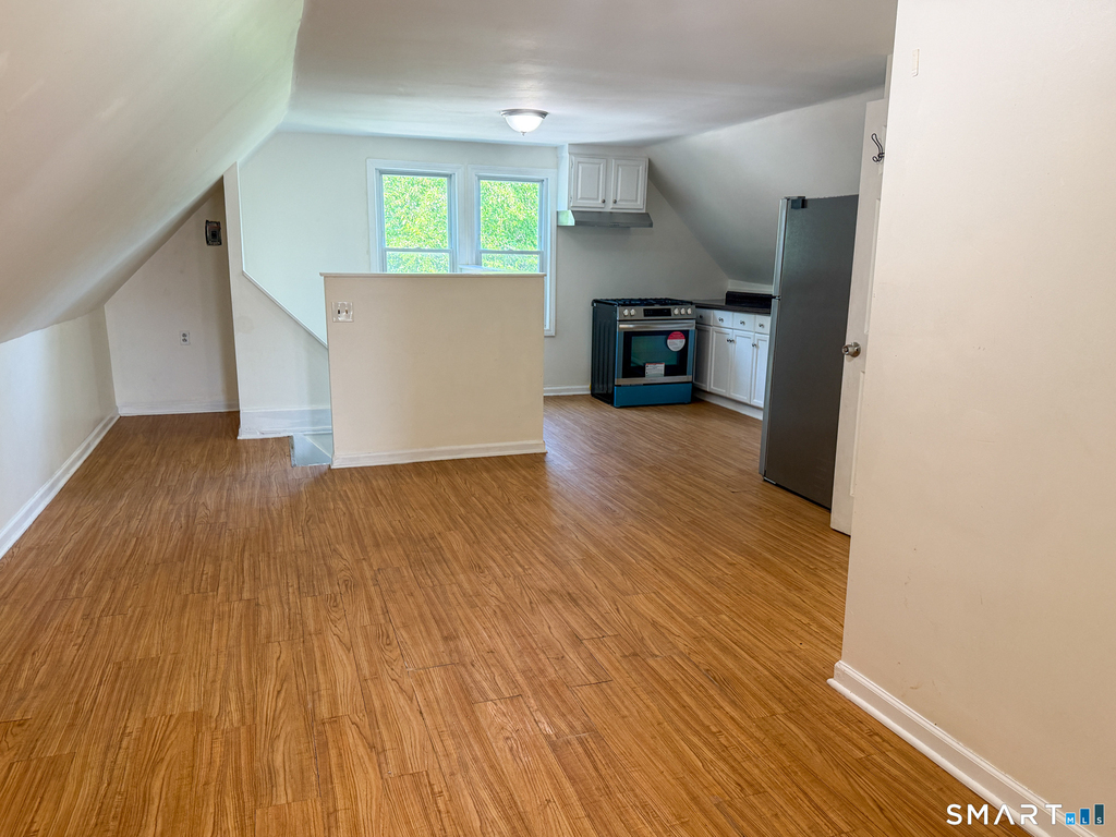 1004 Hancock Avenue - Photo 5