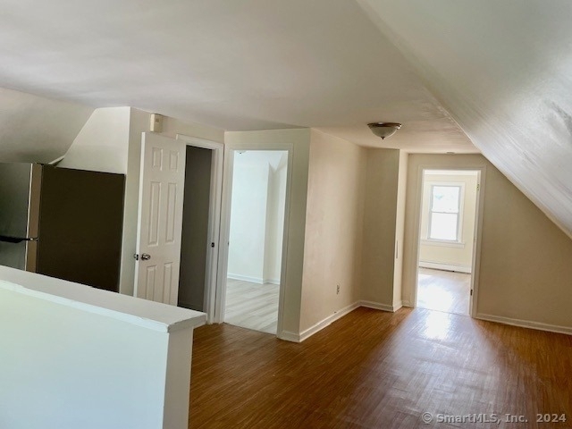 1004 Hancock Avenue - Photo 2