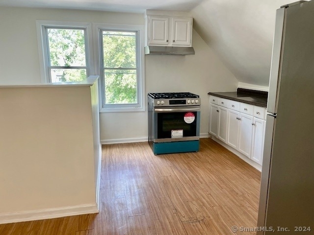 1004 Hancock Avenue - Photo 5