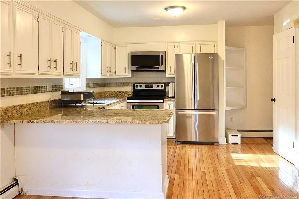16 Dawn Lane - Photo 3