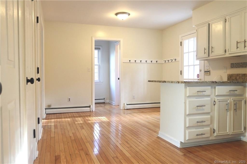 16 Dawn Lane - Photo 5