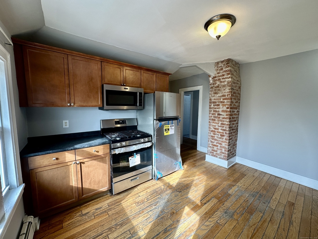 2683 Fairfield Avenue - Photo 0
