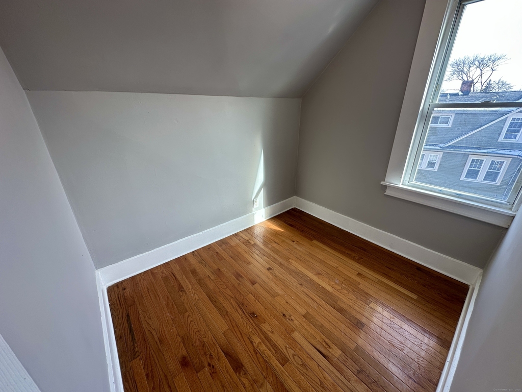 2683 Fairfield Avenue - Photo 11