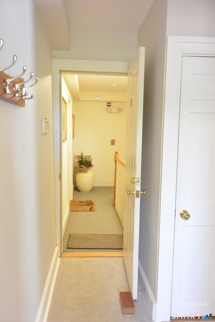 83 South Avenue - Photo 16
