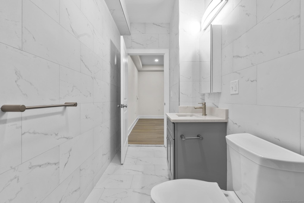 1546 Chapel Street - Photo 6