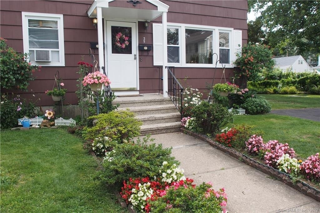 35 Warsaw Street - Photo 1