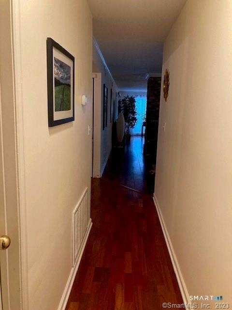 1223 Stratfield Road - Photo 8