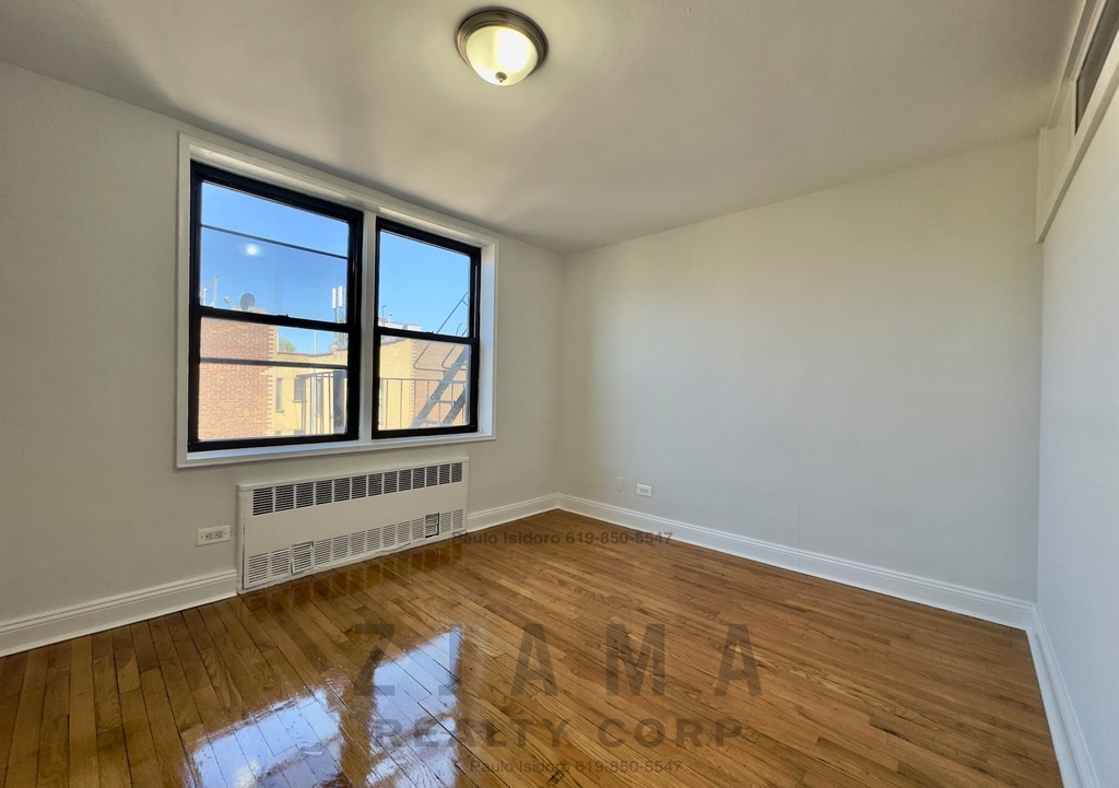 East 17th Street x Beverly Rd  - Photo 2