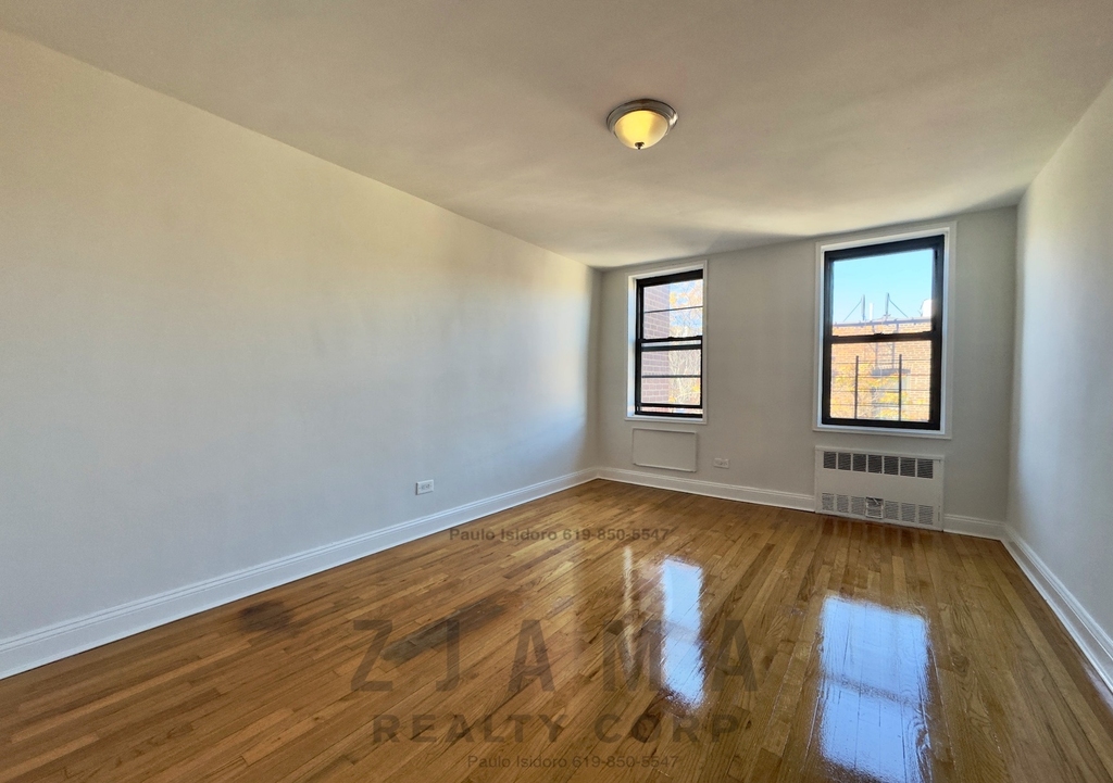 East 17th Street x Beverly Rd  - Photo 0