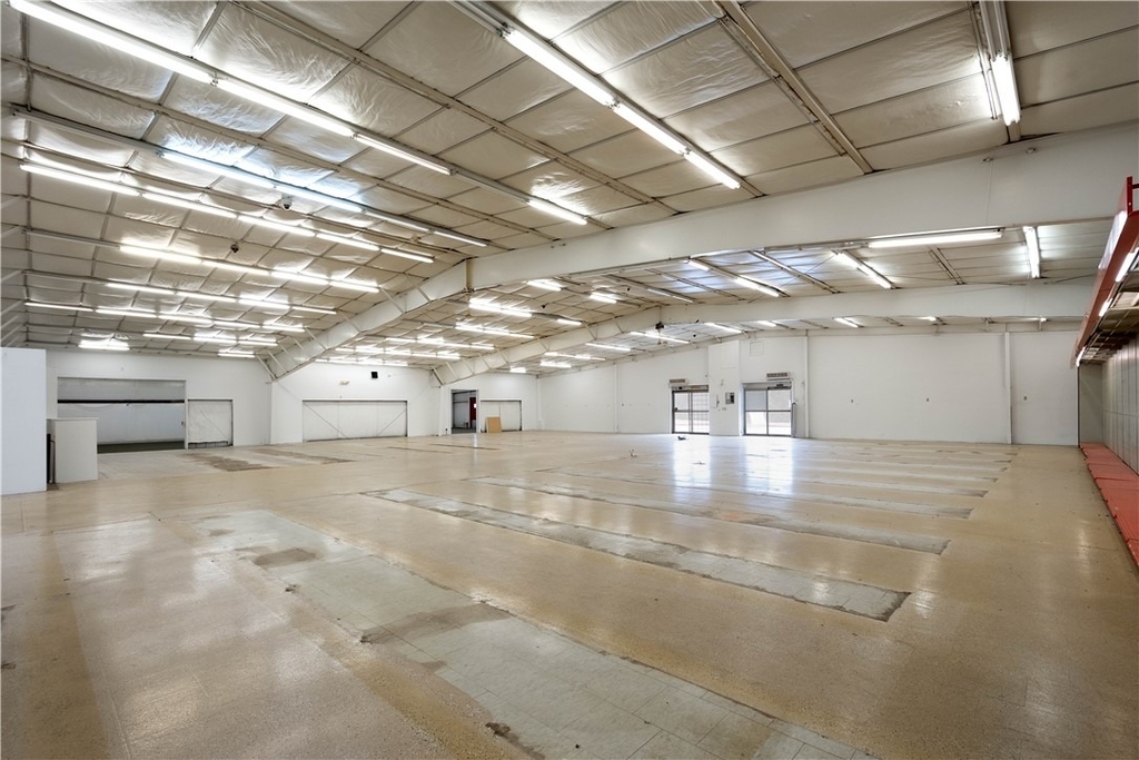 6027 National Pike - Photo 15