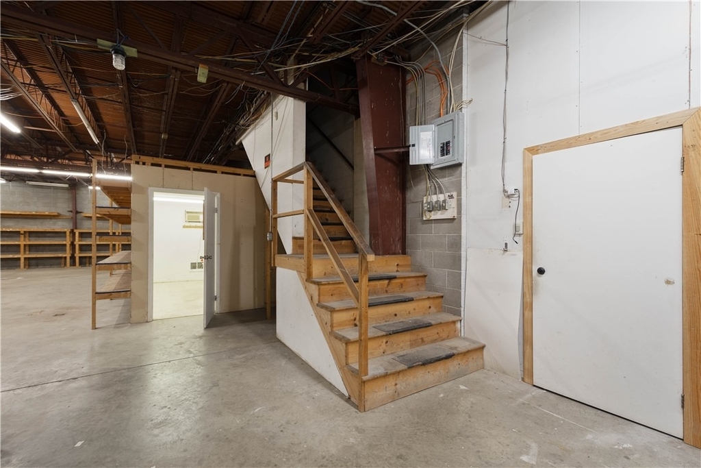 6027 National Pike - Photo 27