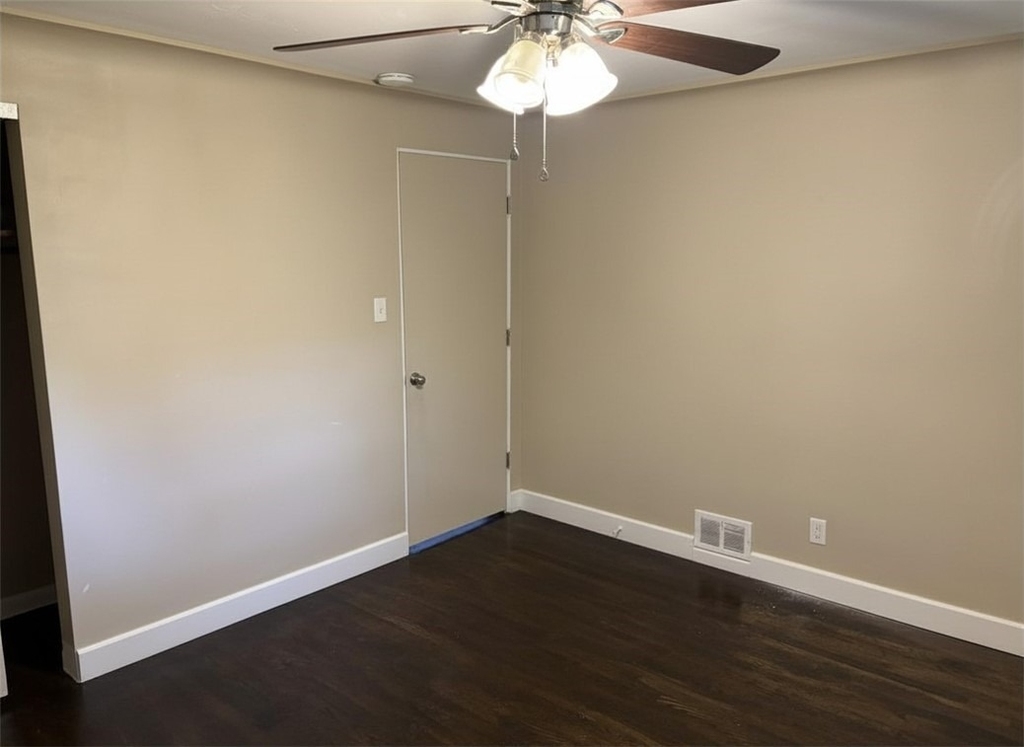 931 Hilltop St - Photo 8