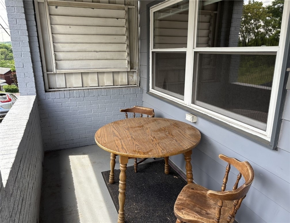 931 Hilltop St - Photo 1