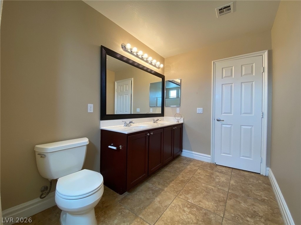 6694 Aviston Street - Photo 13