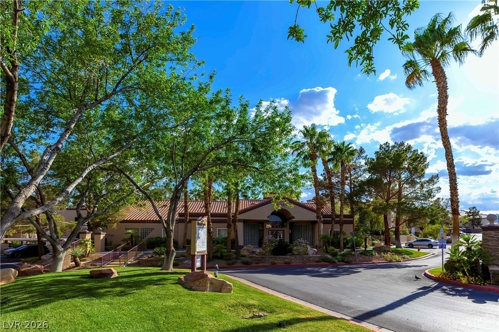 9325 W Desert Inn Road - Photo 1