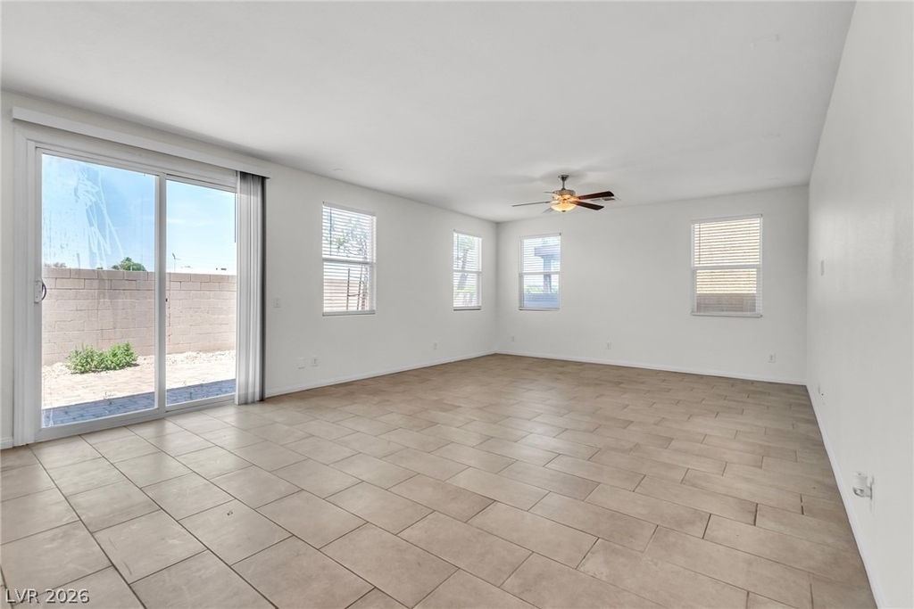 5344 Jade Crystal Avenue - Photo 41