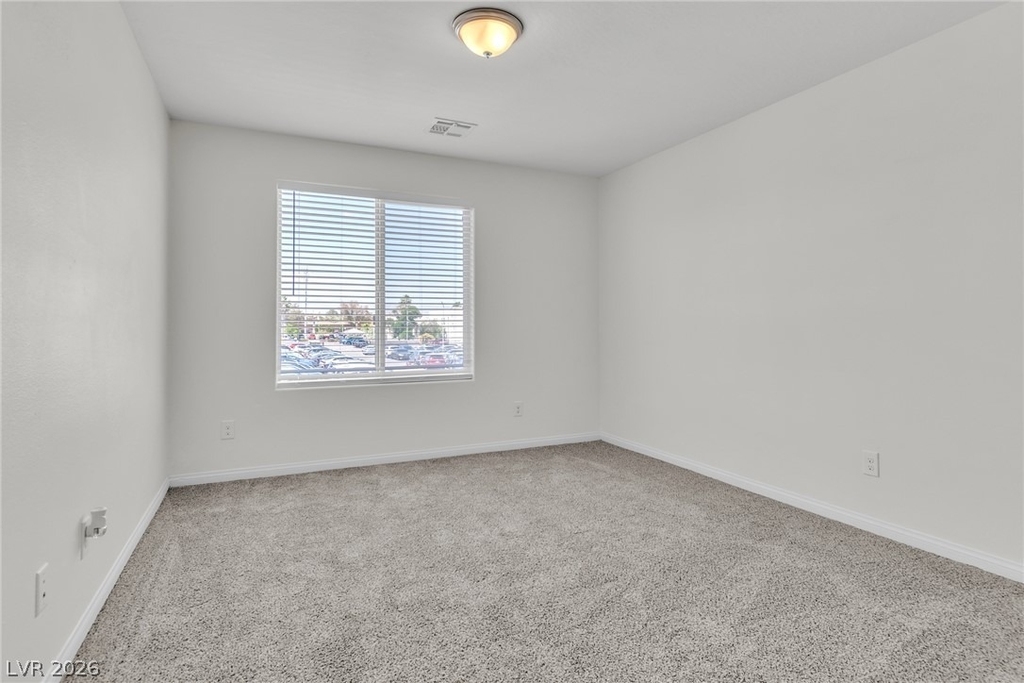 5344 Jade Crystal Avenue - Photo 16