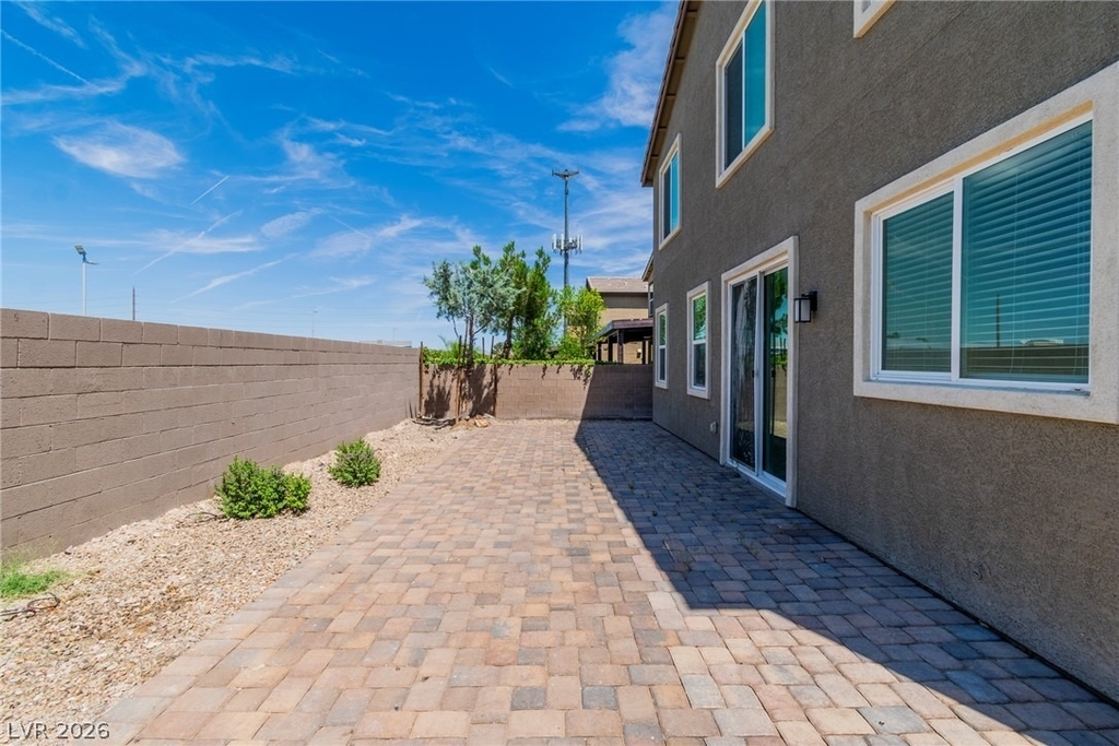 5344 Jade Crystal Avenue - Photo 23