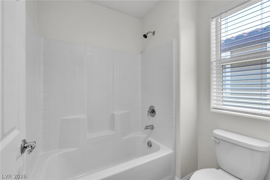 5344 Jade Crystal Avenue - Photo 21