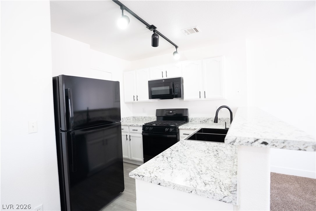 2524 Adelante Avenue - Photo 14