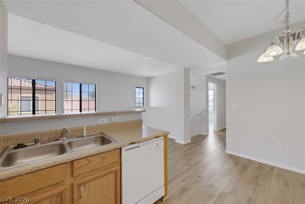 2101 Hussium Hills Street - Photo 10