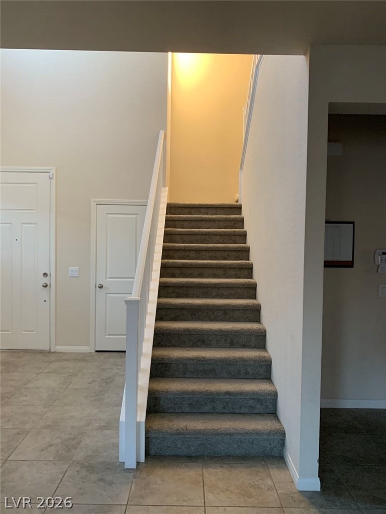 933 Kimbark Avenue - Photo 15