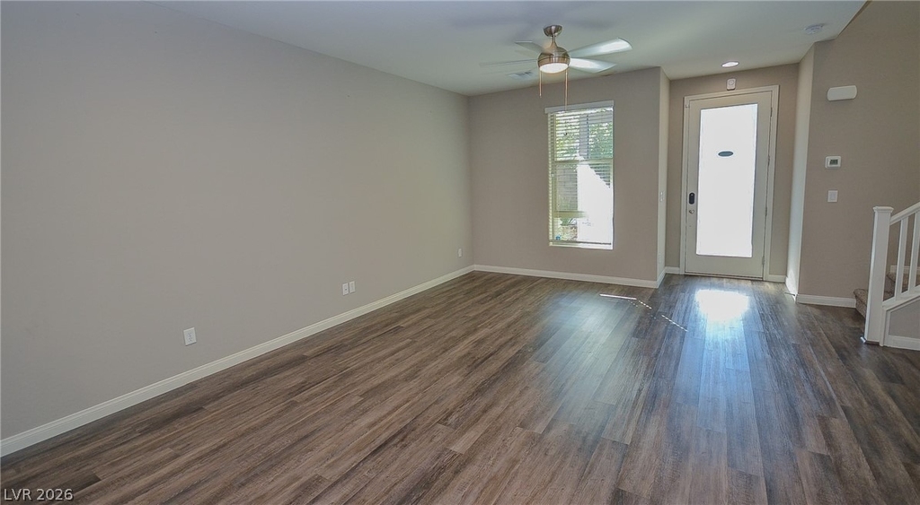 541 Tokopah Falls Street - Photo 4
